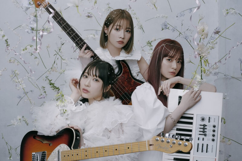 SILENT SIREN、来年1月リリースのニューミニアルバムから「メイビーベイビーブルー」先行配信　15周年記念ツアーの詳細も発表のサムネイル画像