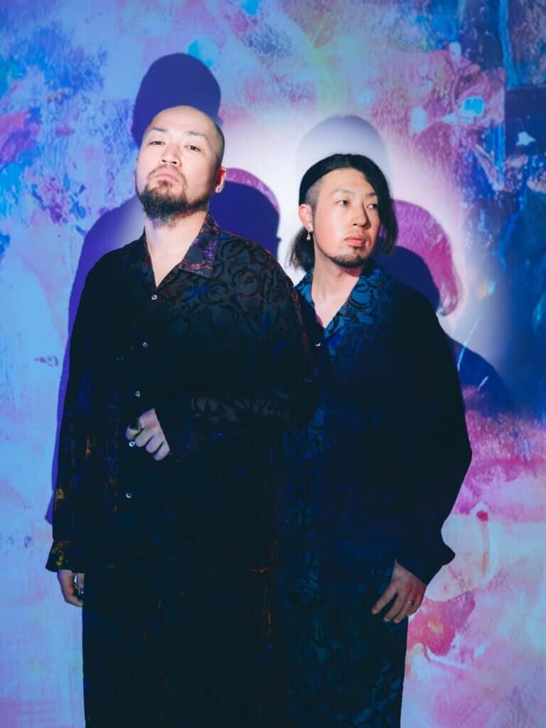 TORAUMA ＆ 詩奏がWネームアルバム『マテリア』リリース　人生に“装備”できる全11曲のサムネイル画像