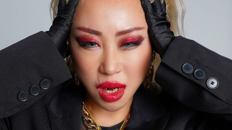 LUNA およそ5年半ぶり新曲「愛でしかない」リリース　客演に紅桜