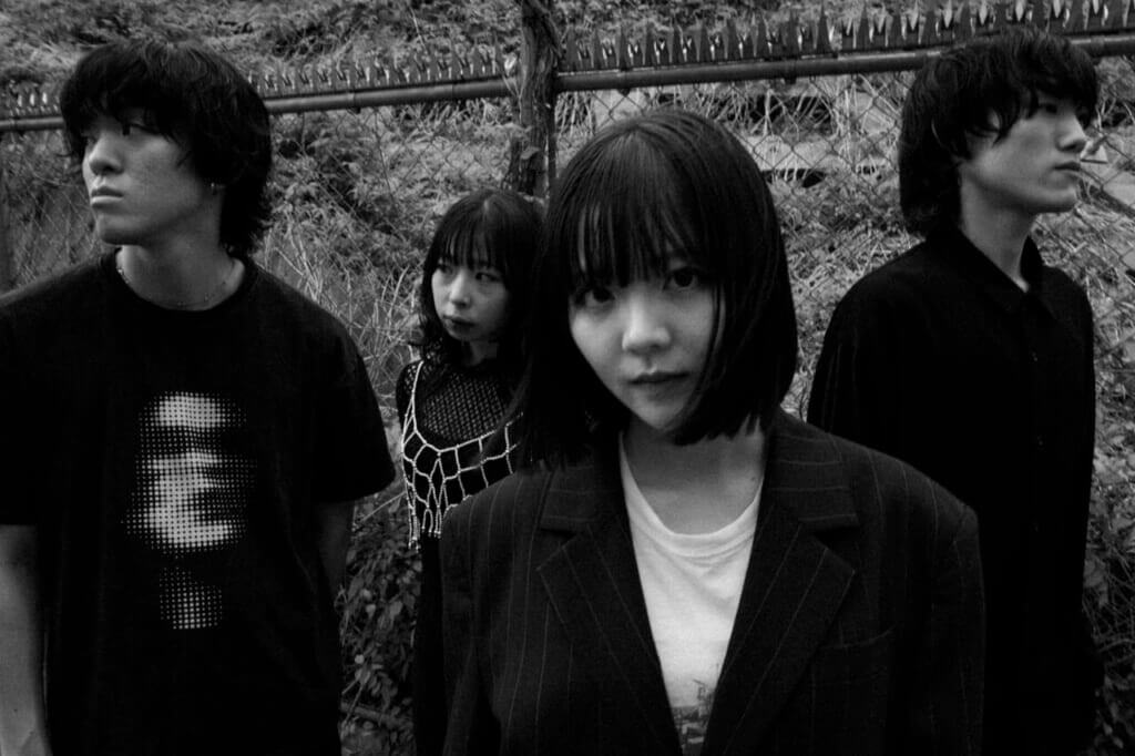 リュベンス、ライブで欠かせないキラーチューン「サースティデイズ」を待望リリースのサムネイル画像