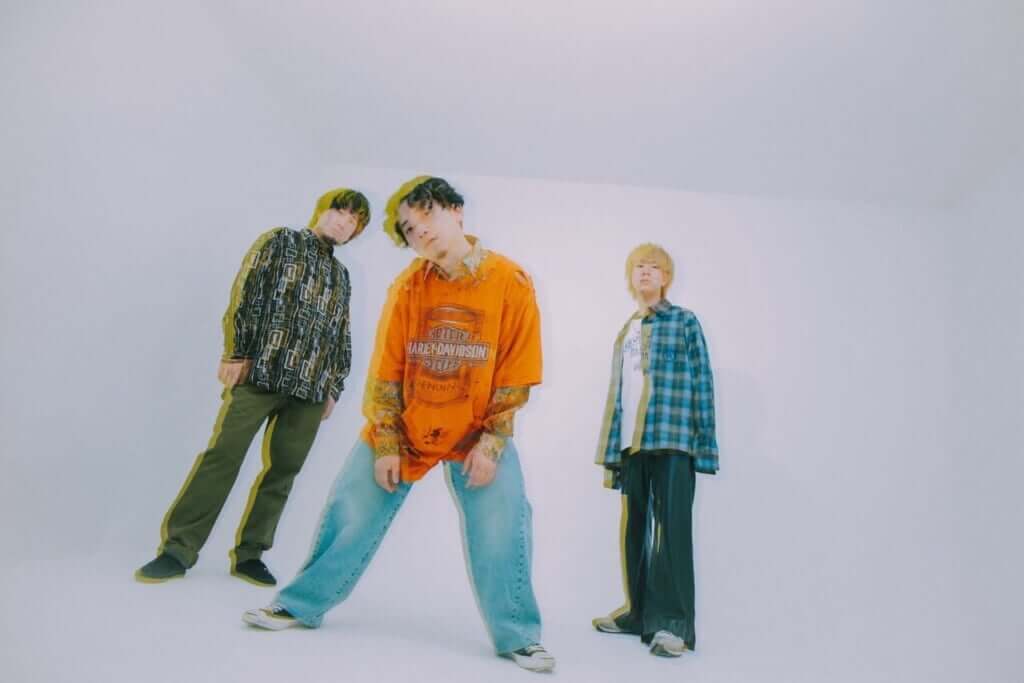 Mr.EggPlant、燃え尽きない思い歌うニューシングル「不燃物」のサムネイル画像