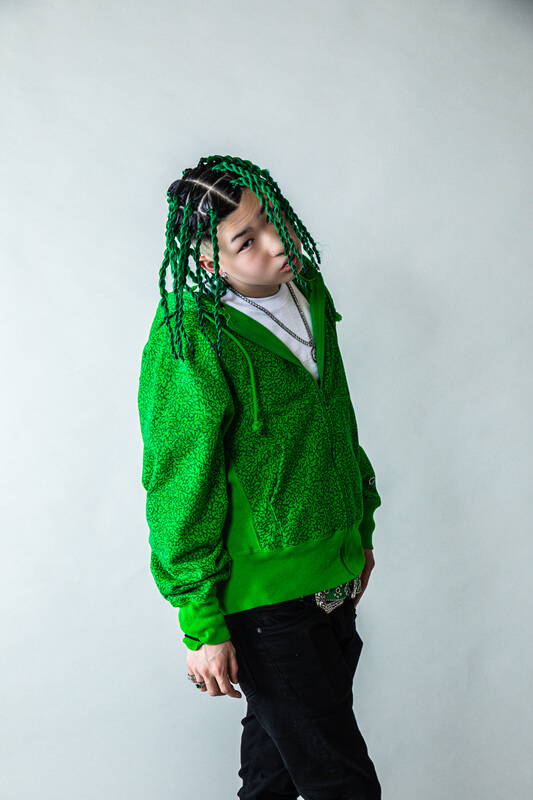 MELLMWOR1D、NoconocoとタッグでニューEP『South Tape』リリースのサムネイル画像