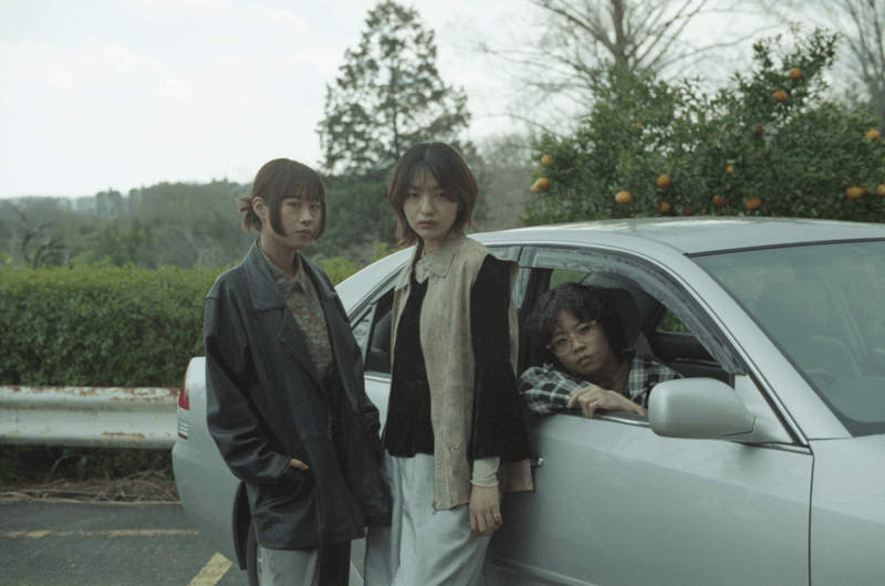 UlulU、初音源化曲も収録したライブアルバム『fighting spirit』リリースのサムネイル画像