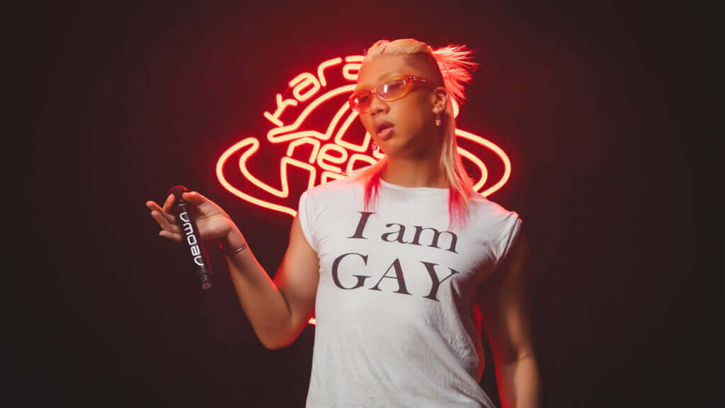 東京のクィアポップスターAisho Nakajima、NEOWN supported by 360 Reality Audioで「I Kissed a Boy」をパフォーマンス