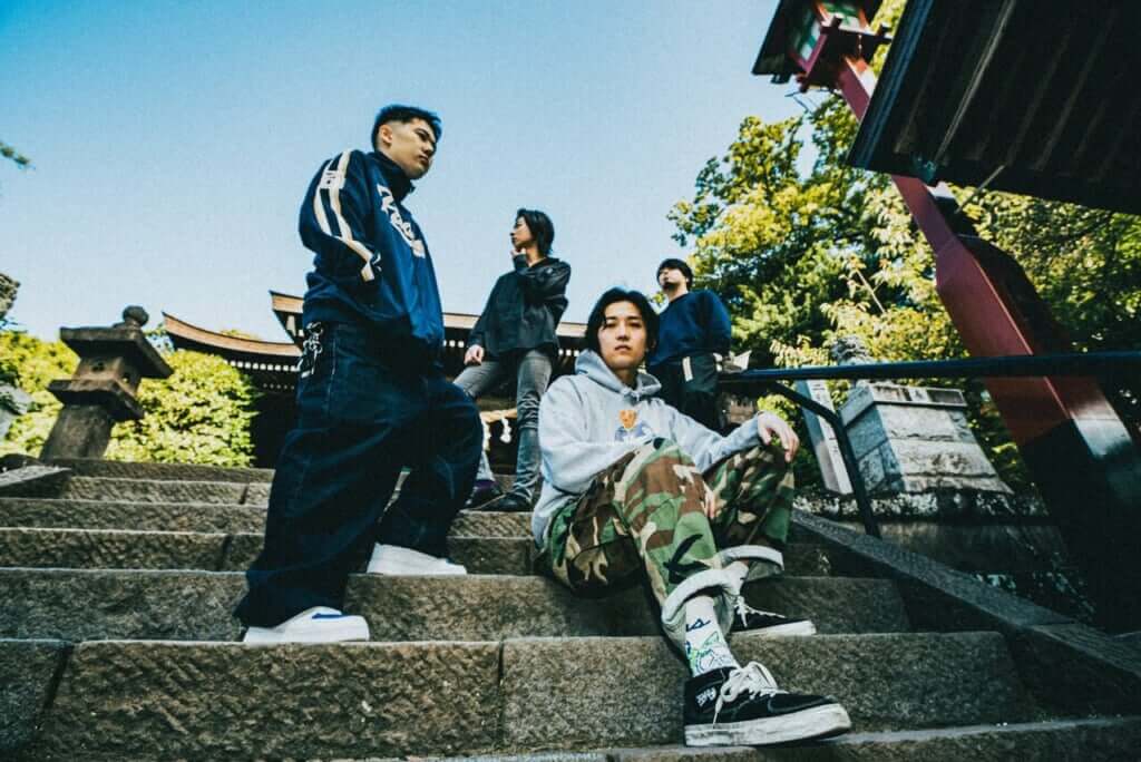 JasonAndrew、ReVERSE BOYZとコラボした新曲「3SHOT GUNZ」リリースのサムネイル画像