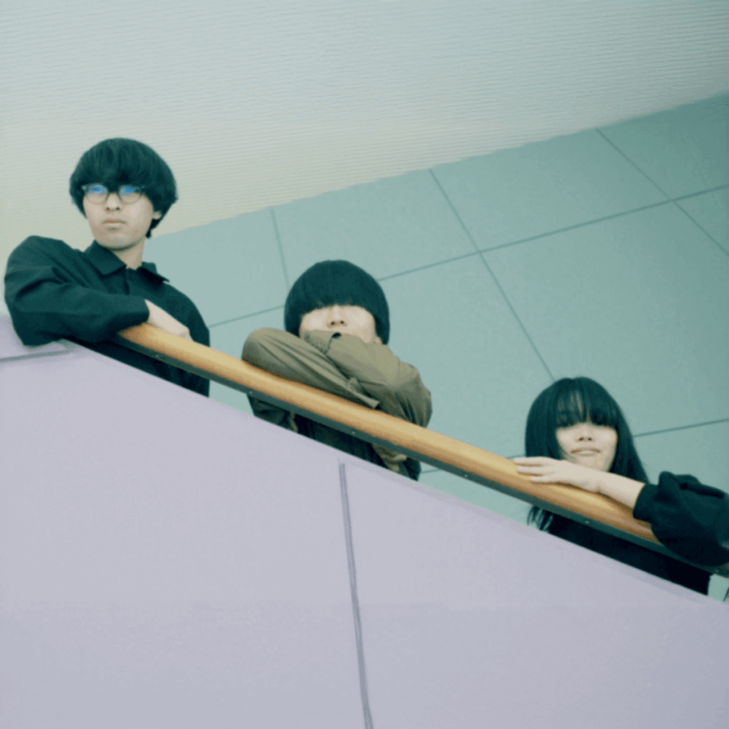 【コラム】ローライラック徹底解剖──なぜ今ローライラックに魅了されているか？のサムネイル画像