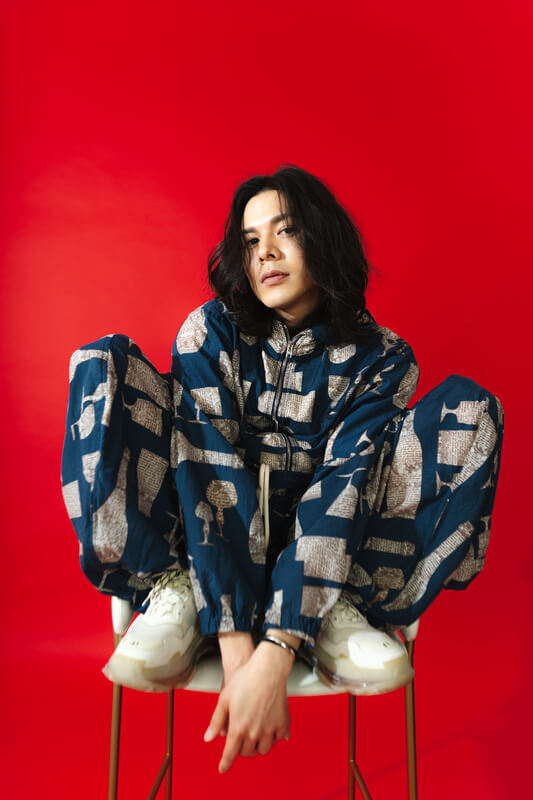 T-iD、客演にMummy-D（RHYMESTER）を迎えたニューシングル「Lost tape」　“黒歴史”を糧に変えるアンセムのサムネイル画像