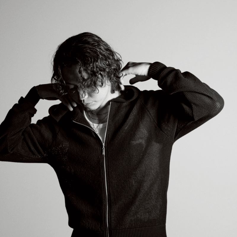 K’z Tyler（9tree）、Joe Cupertinoを客演に迎えた3rdシングル「宴」リリース　環境音や伝統楽器で宴の熱を表現のサムネイル画像