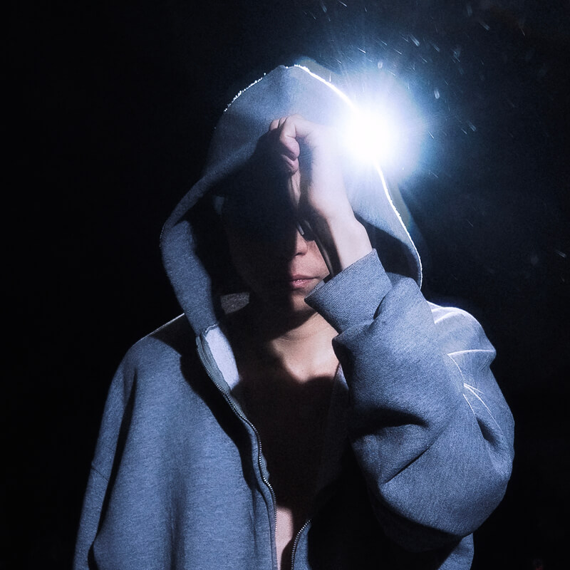 levi（STARKIDS）、爽やかなソロ新曲「river」リリースのサムネイル画像