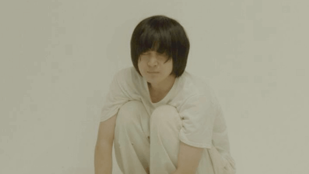 秋山璃月、全曲宅録の新アルバム『フラットランド』リリース　