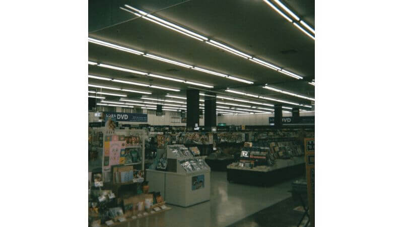 川谷絵音からも熱視線　computer fightが最新EPから「SUPER FEEDBACK SEE YOU LATER」サブスク配信開始 ＆ MV公開