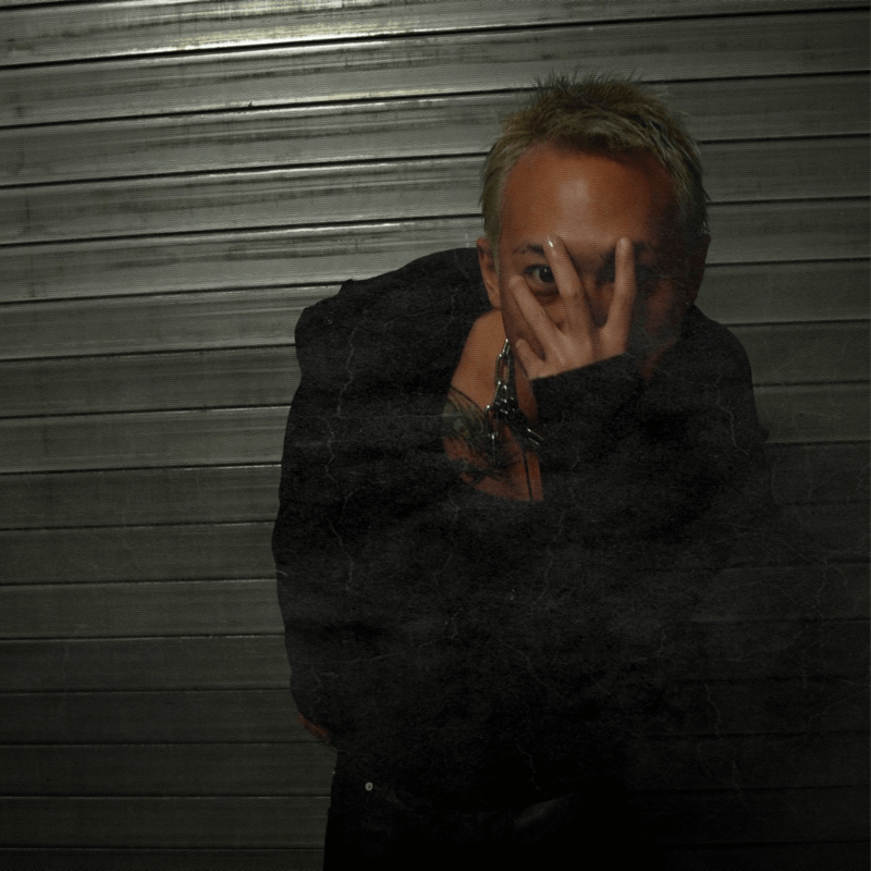 YDIZZY、昨年末リリースのEP『II0IIVI』デラックスバージョンを配信開始　リルギリらプロデュースの7曲追加のサムネイル画像