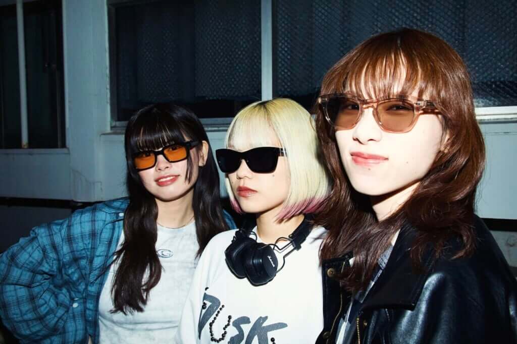 mukeikaku、新体制初の新曲「missing」リリース　2023年結成の注目スリーピースのサムネイル画像