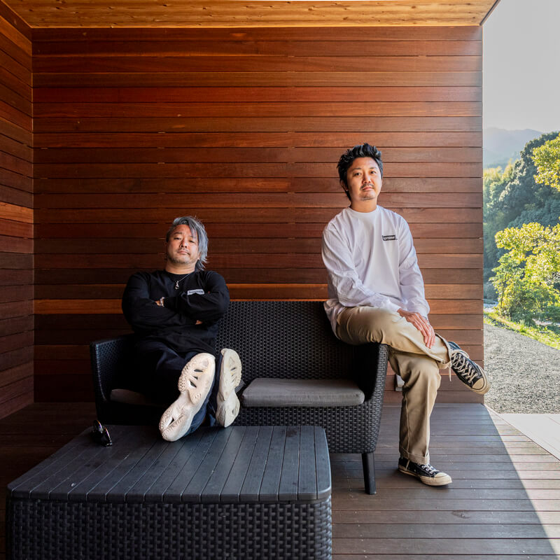 弾き語りライブツアー開催中の唄人羽、待望の新作オリジナルミニアルバム『睡蓮と花火』リリースのサムネイル画像