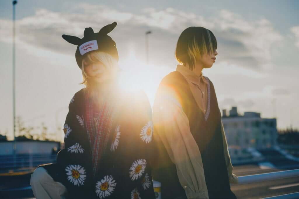 アジア各国で支持広げるIRIS MONDO、自己否定と焦燥の中でもがくロックナンバー「Beyond」配信開始のサムネイル画像