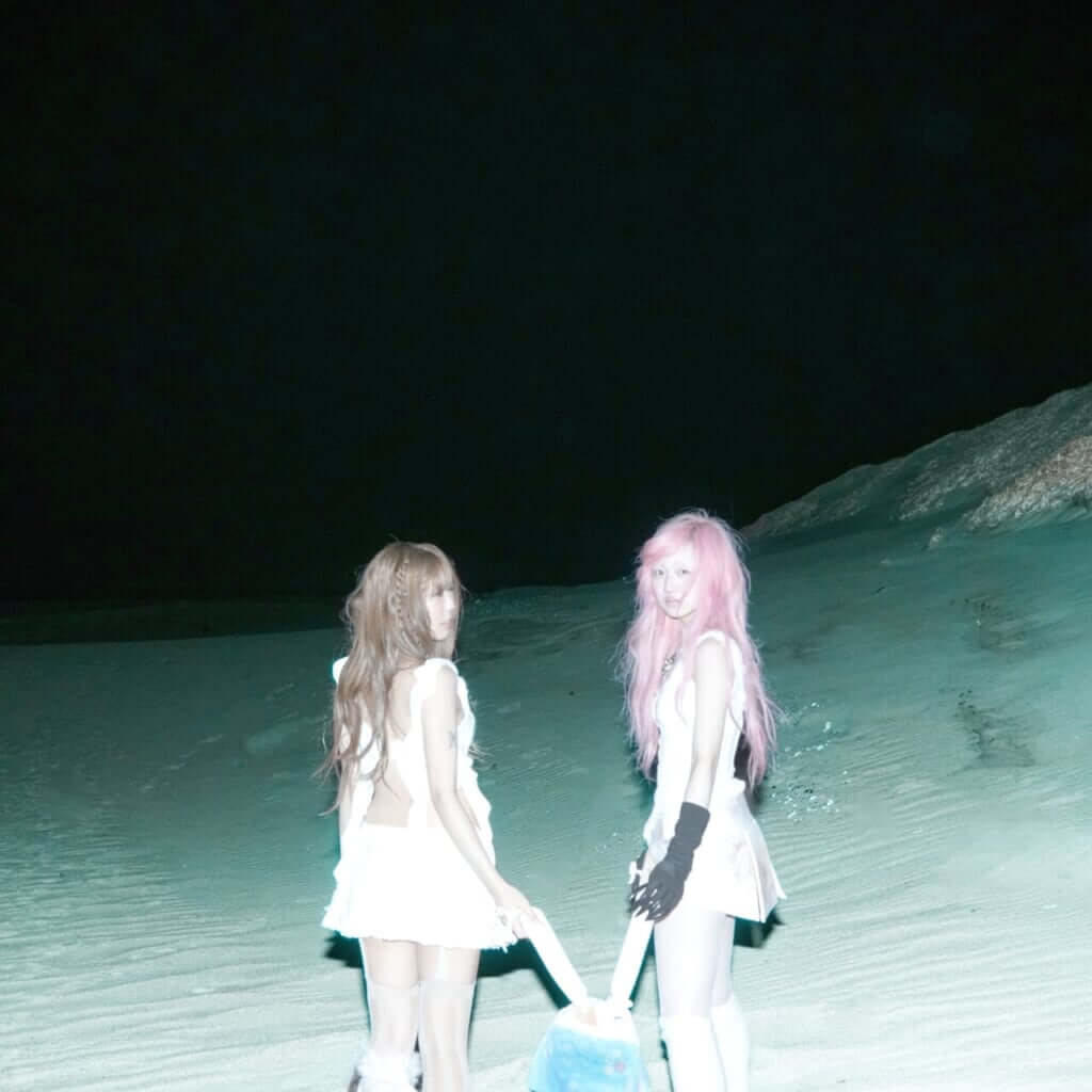 iVy、2曲入りニューシングル「ふたごのライカ / セプタム」リリースのサムネイル画像