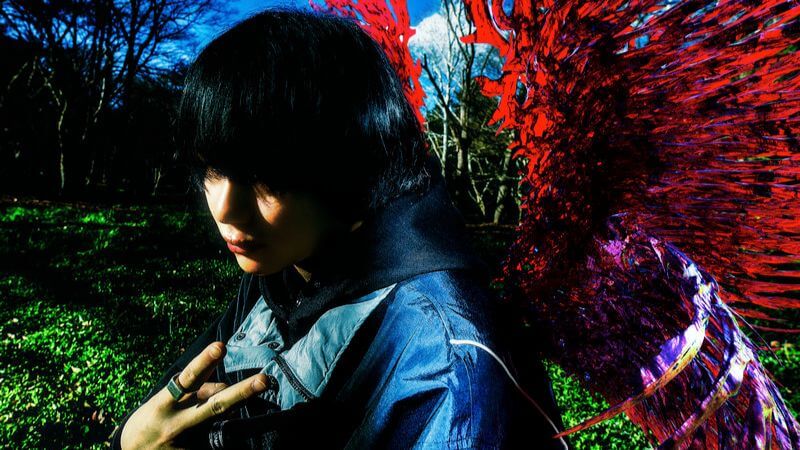 BHS Svve、ニューシングル「flawless/flowerless」リリース　過剰なポップとエモ、不安定と安らぎが同居