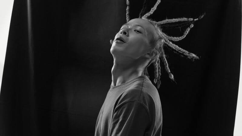 バンコク拠点の日本人ラッパーGOLI、自分見つめ直す新曲「30」リリース