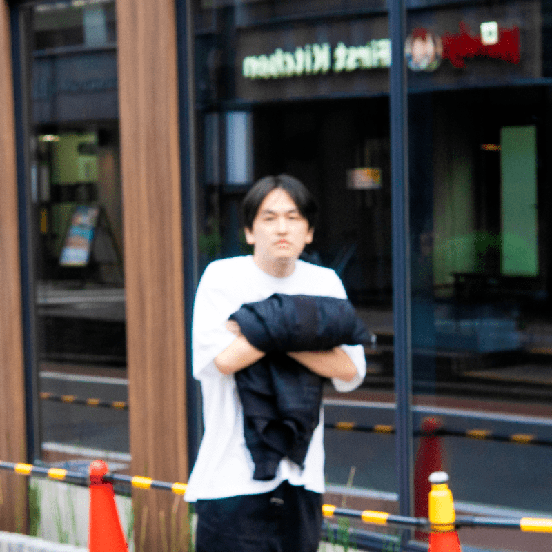 川辺素（ミツメ）、初ソロアルバムから第2弾先行シングル「カーブミラー」配信開始　爽やかさと淡い切なさを併せ持つ一曲のサムネイル画像