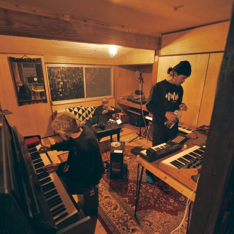 智大とNARISKのタッグ、SAFARIを迎えた新曲「調和」リリースのサムネイル画像