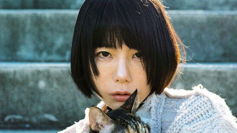 後藤まりこアコースティックviolence POPが新曲「火傷と約束」リリース