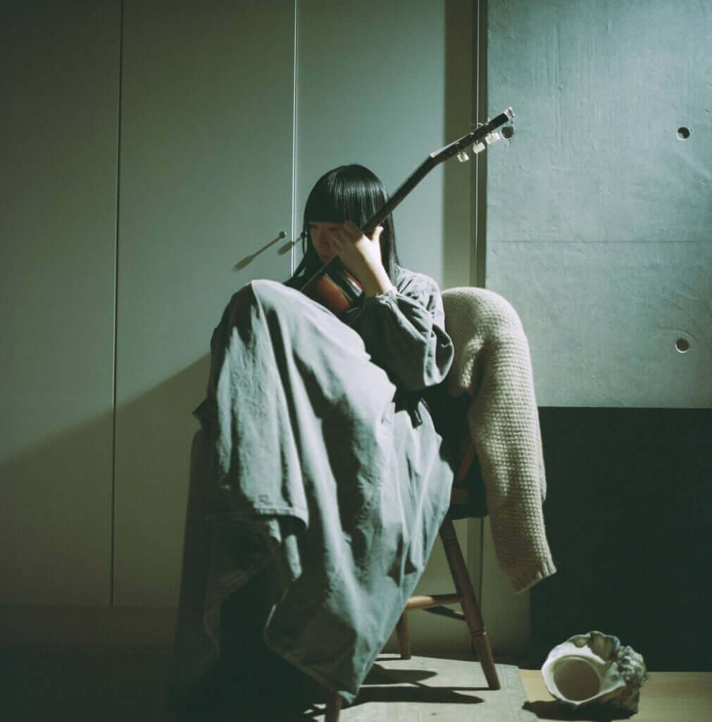 青葉市子、ファンの間で親しまれてきた楽曲「さよならペンギン」待望の音源化 ＆ MV公開のサムネイル画像