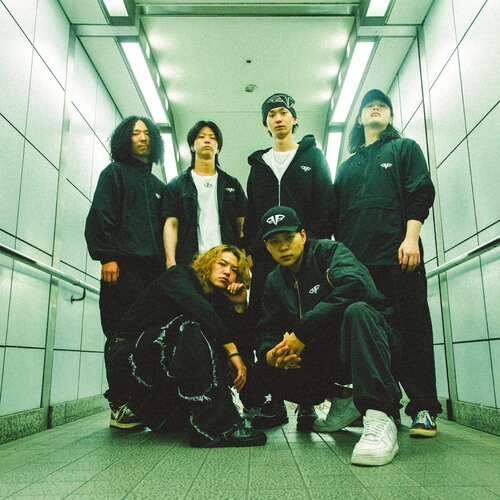 大阪拠点ハードコアバンドReVERSE BOYZ、全曲タイトルに自身のスタイル“NEONINJA”冠した新作EP『NEONINJA HARDCORE』リリース　のサムネイル画像