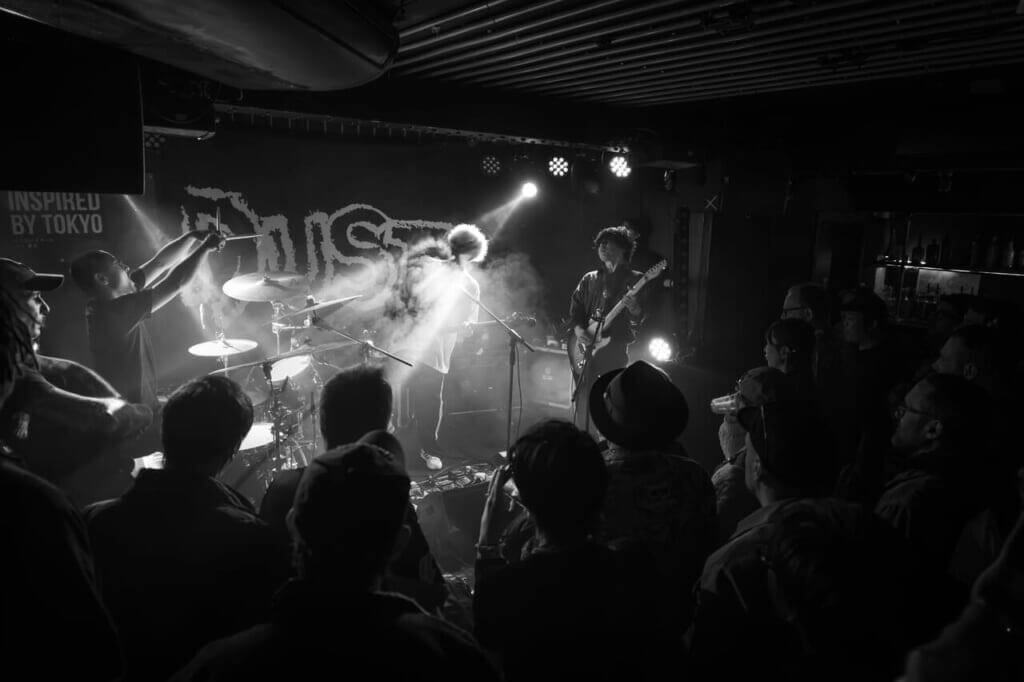 【ライブレポート】UKフェス『The Great Escape 2026』ジャパンショーケース　the cabs、ネクライトーキー、luvis、TAMIWの4組が熱演