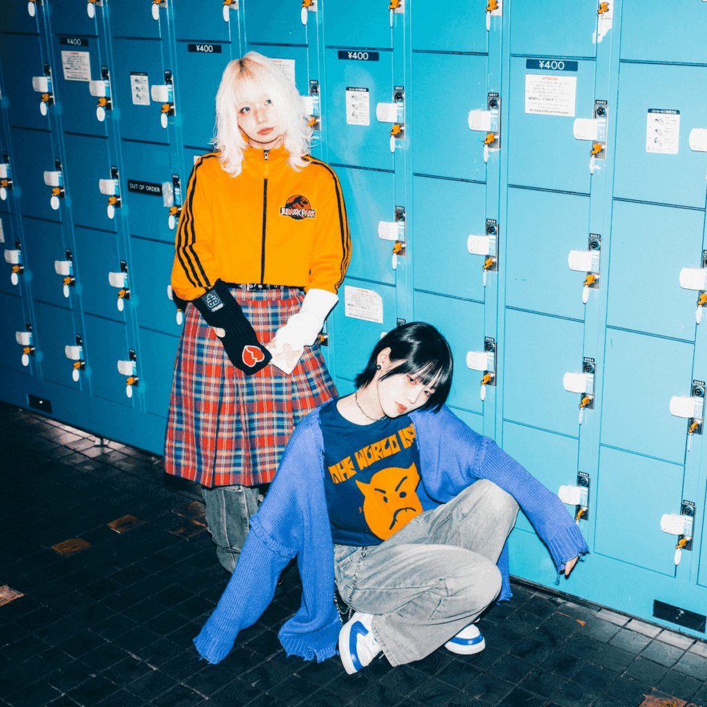 IRIS MONDOインタビュー　熱狂のアジアツアーも完遂、中国版インスタ“RED”など多彩なアプローチで国境を超えファンベース広げるオルタナ ✕ ポエトリーのサムネイル画像